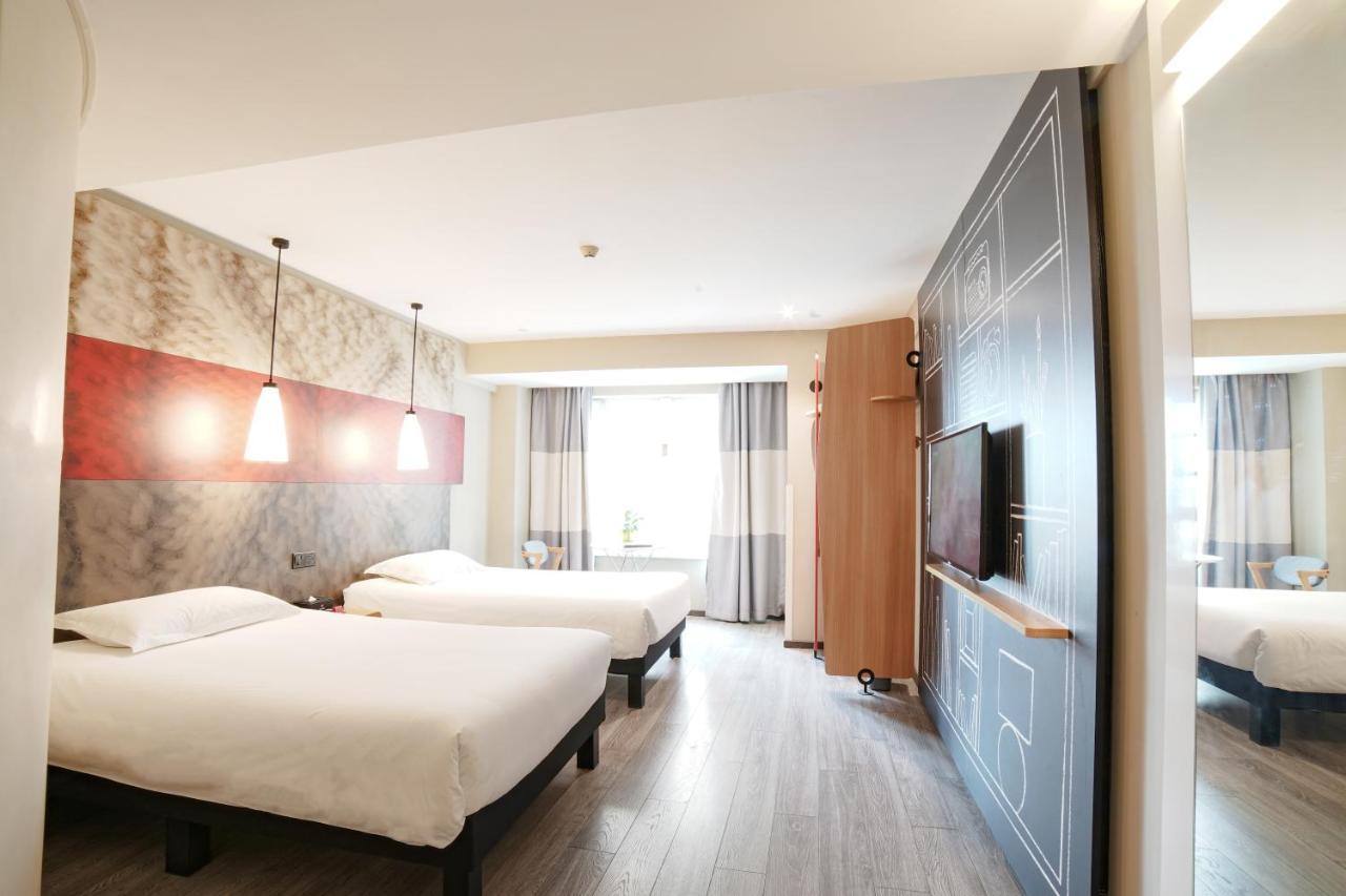 Ibis Chengdu West Jingcui Road Hotel Bagian luar foto