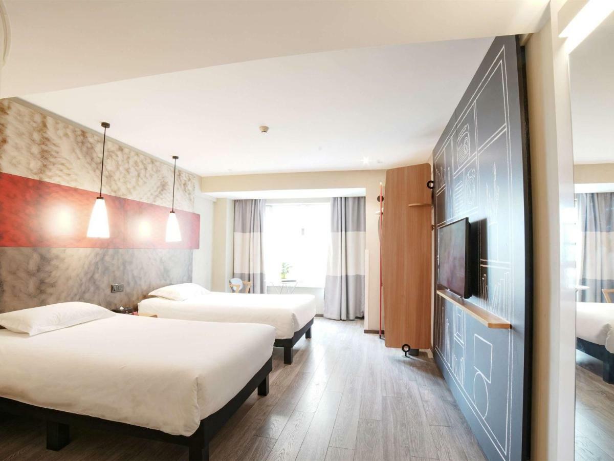 Ibis Chengdu West Jingcui Road Hotel Bagian luar foto