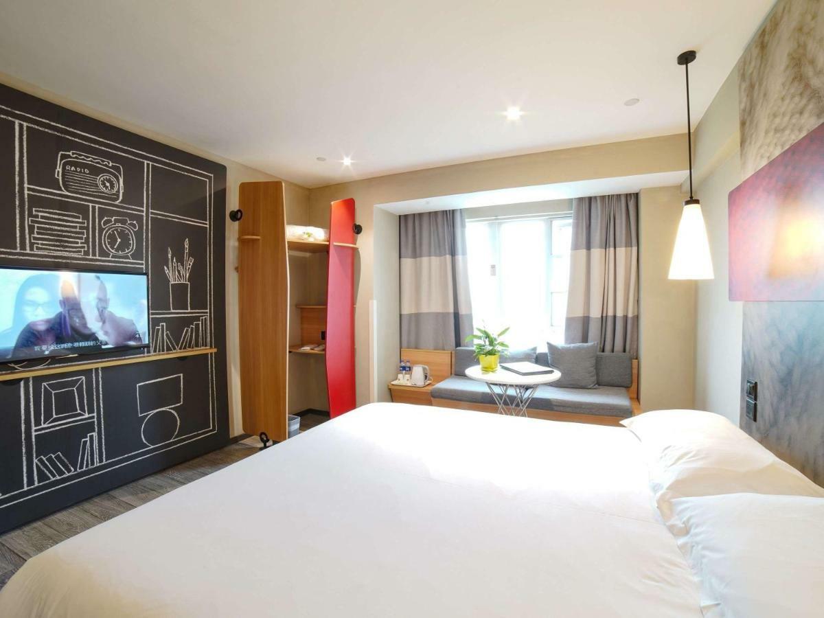 Ibis Chengdu West Jingcui Road Hotel Bagian luar foto